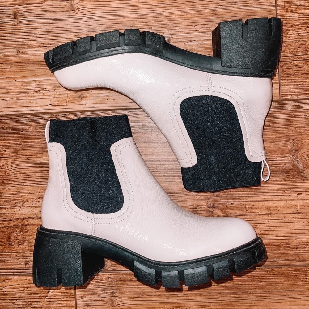Steve Madden booties